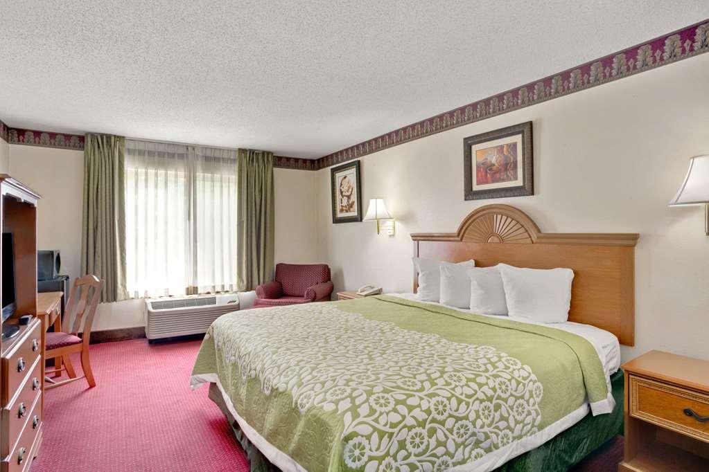Baymont By Wyndham College Park Atlanta Airport South Hotel Ngoại thất bức ảnh