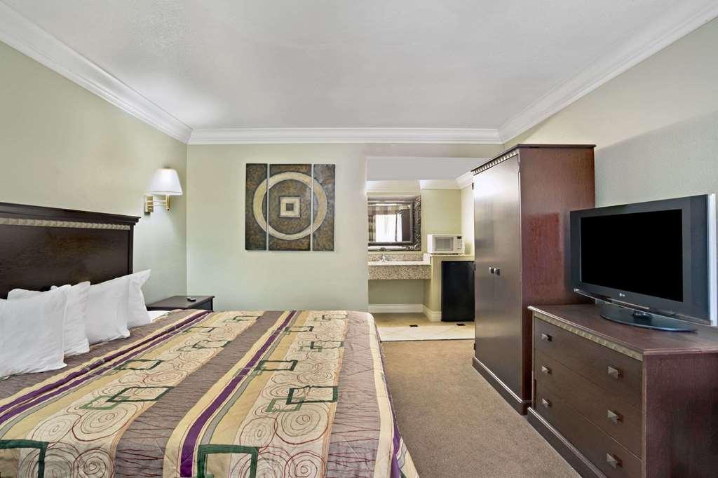 Baymont By Wyndham College Park Atlanta Airport South Hotel Ngoại thất bức ảnh