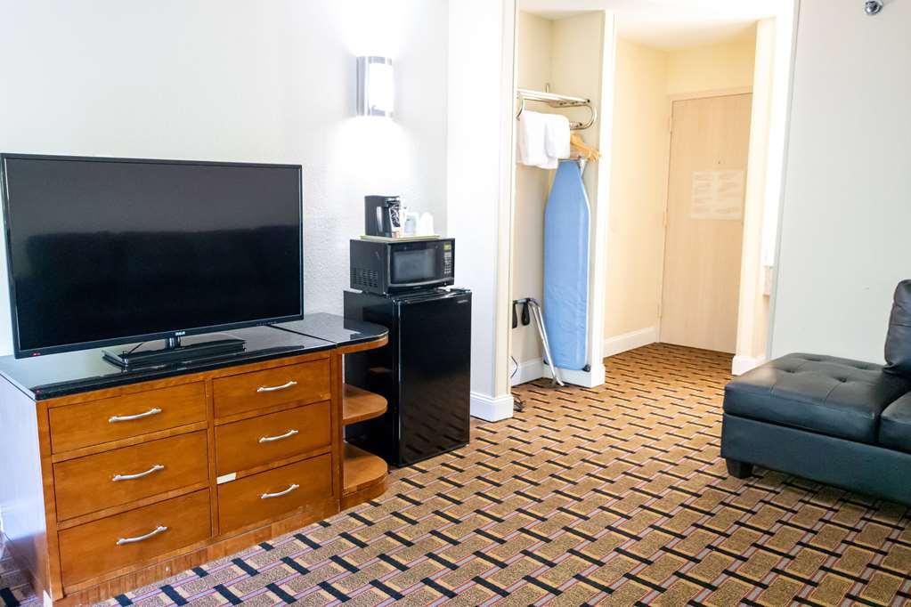 Baymont By Wyndham College Park Atlanta Airport South Hotel Phòng bức ảnh
