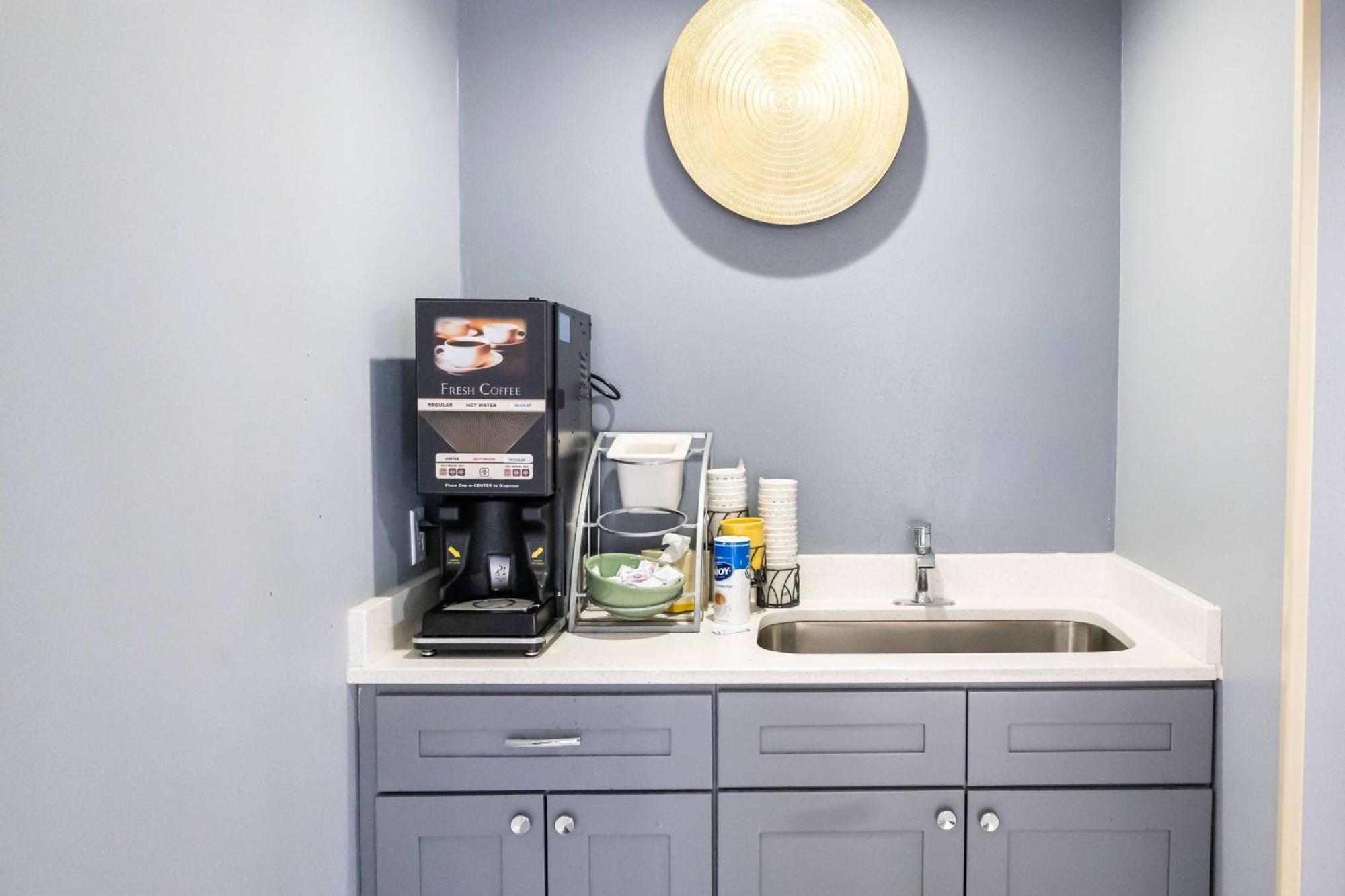 Baymont By Wyndham College Park Atlanta Airport South Hotel Ngoại thất bức ảnh